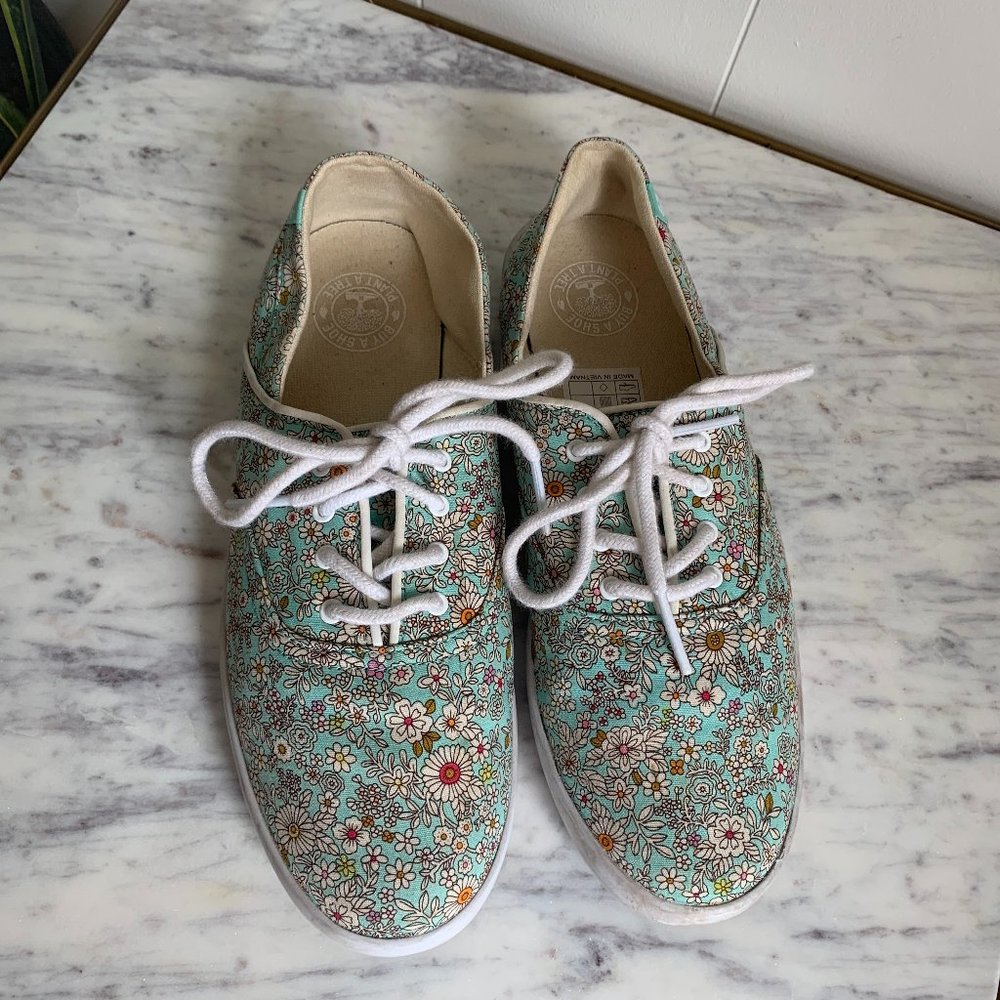 Women's Etnies Floral Sneakers size 8
